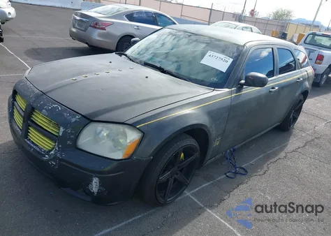 2006 Dodge Magnum z USA, uszkodzony, nr VIN 2D4FV47V96H536716